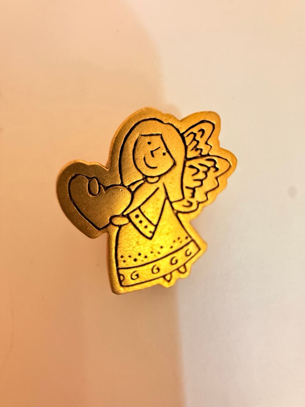 Vintage Gold Tone Christmas Angel Holding Heart Pin